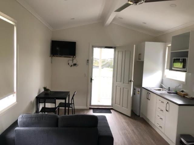 Batemans Bay Holiday Park & Hostel Екстериор снимка