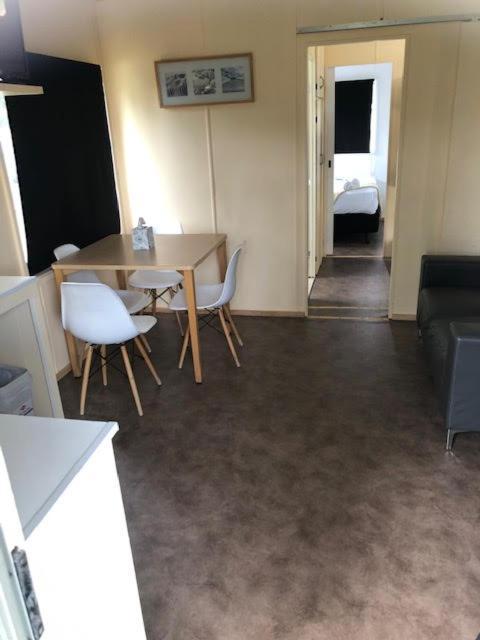 Batemans Bay Holiday Park & Hostel Екстериор снимка