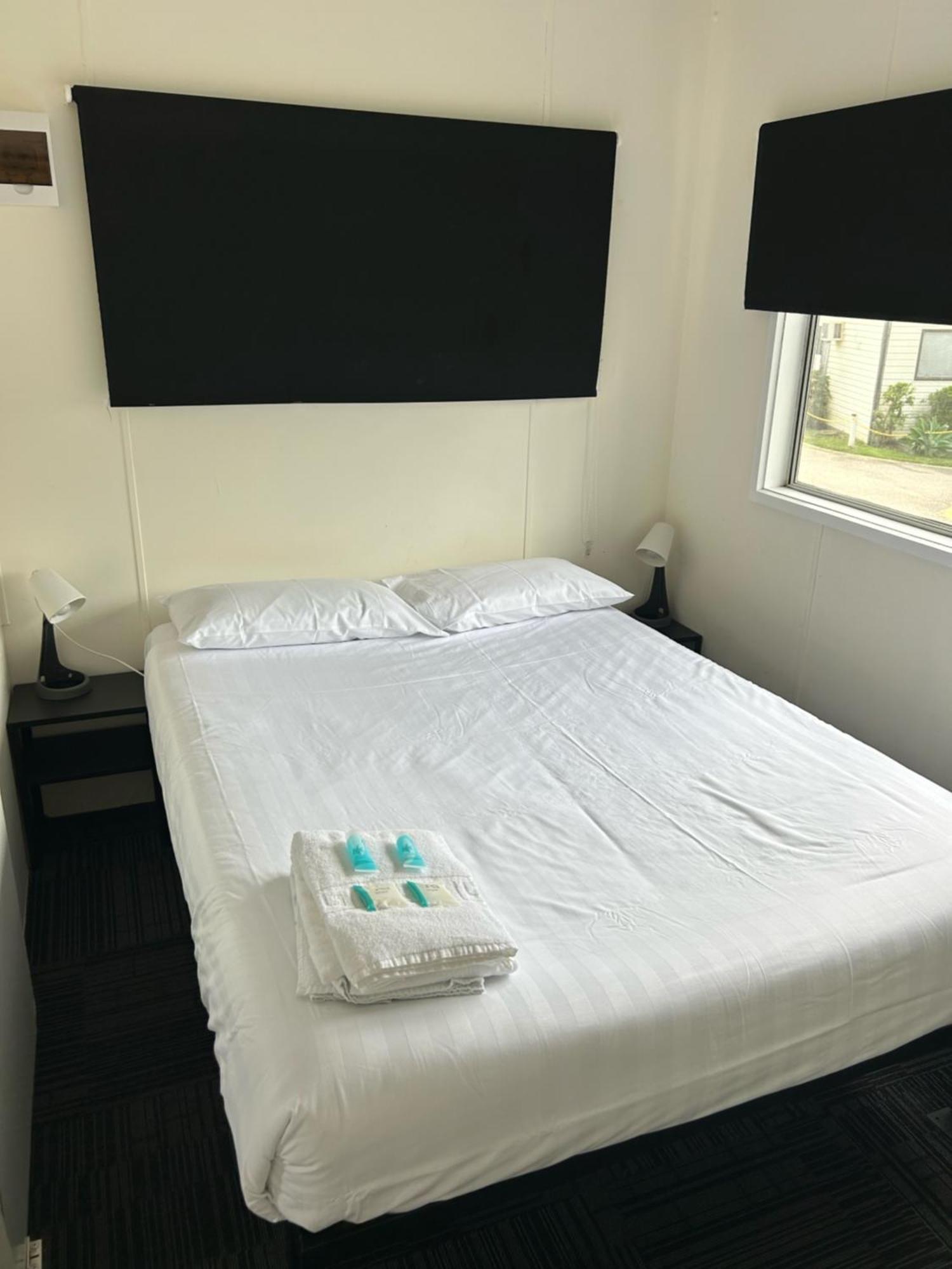 Batemans Bay Holiday Park & Hostel Екстериор снимка