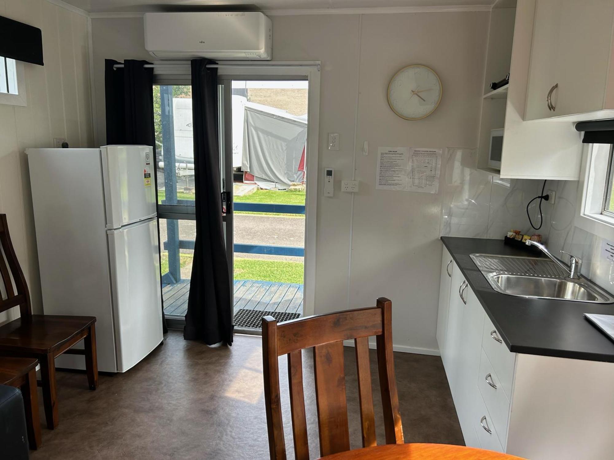 Batemans Bay Holiday Park & Hostel Екстериор снимка