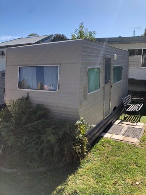 Batemans Bay Holiday Park & Hostel Екстериор снимка